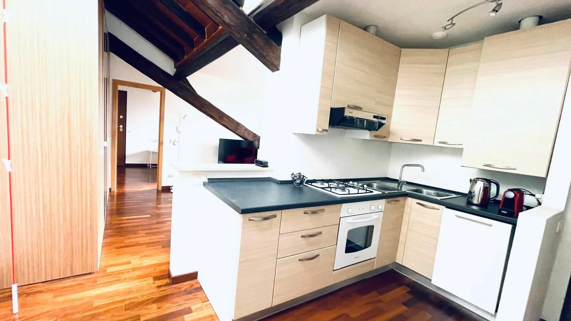 Lovely 2 Room Penthouse At Arco Della Pace Milano Italia